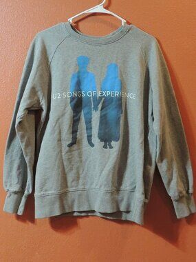 U2 Sweatshirt E Art Positive Woman Medium Gray Blue Music Songs Fun Sweatshirt
